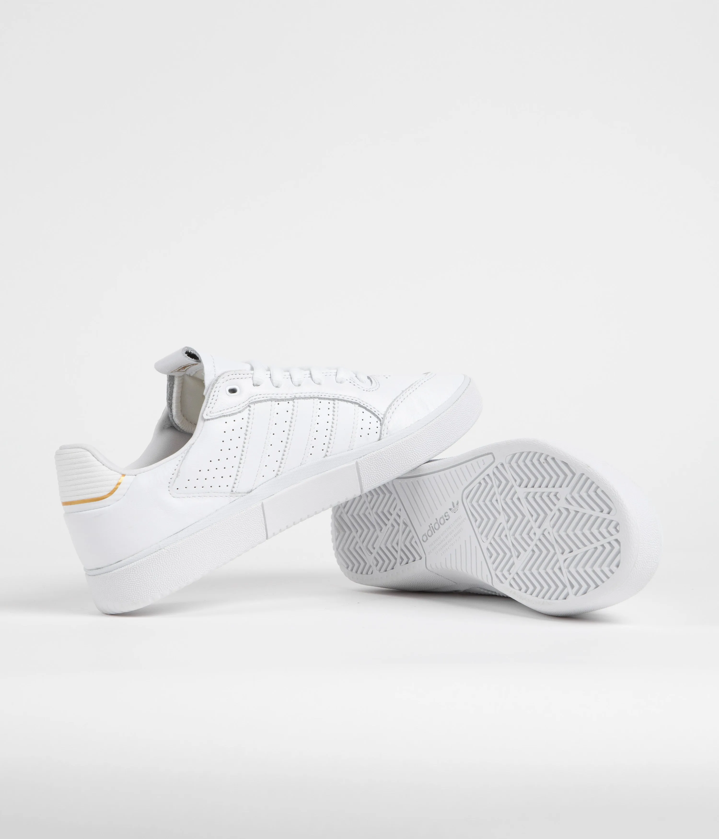 Adidas Tyshawn Low Shoes - FTWR White / FTWR White / Gold Metallic