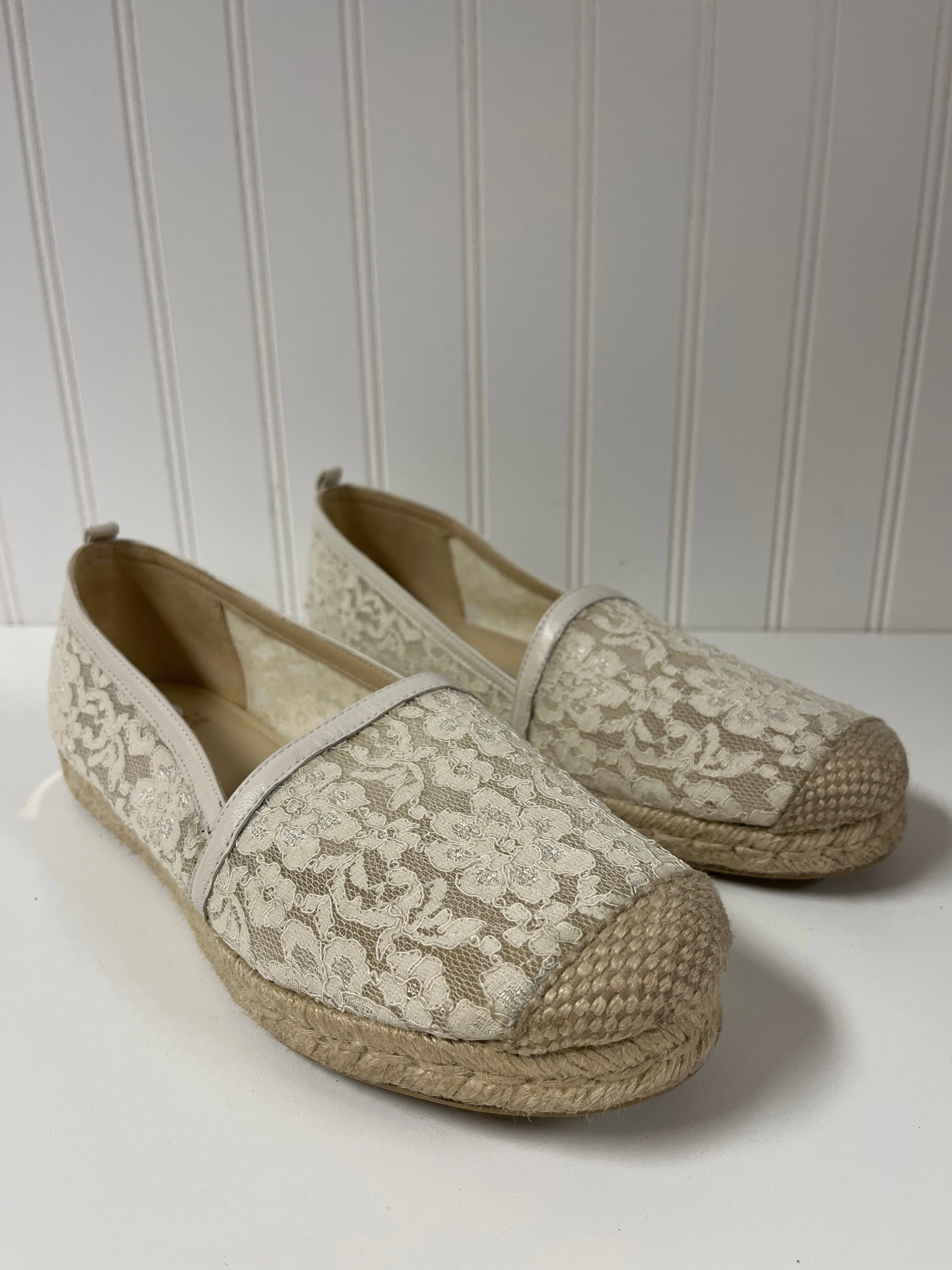 Beige Shoes Flats Stuart Weitzman, Size 10