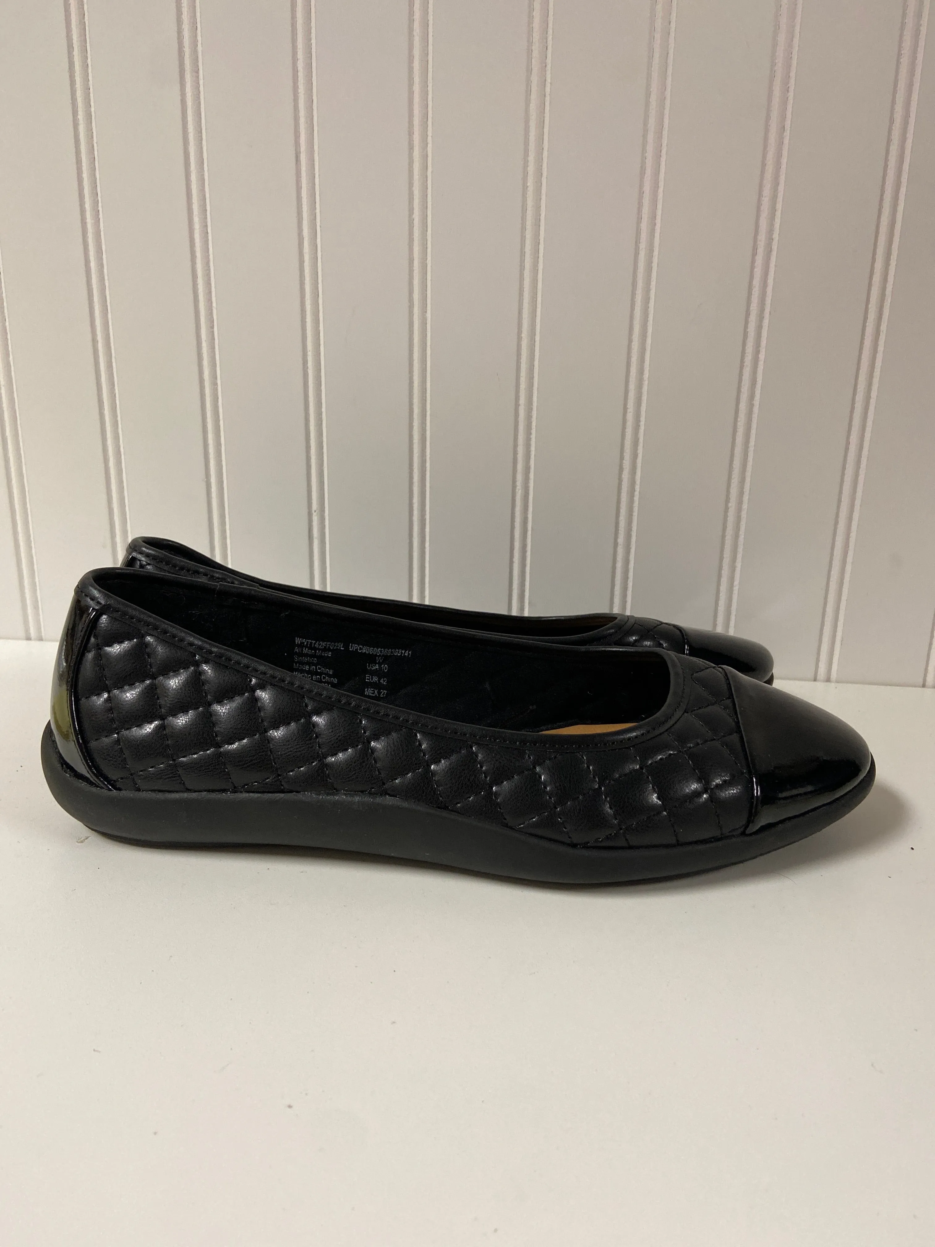 Black Shoes Flats Time And Tru, Size 10