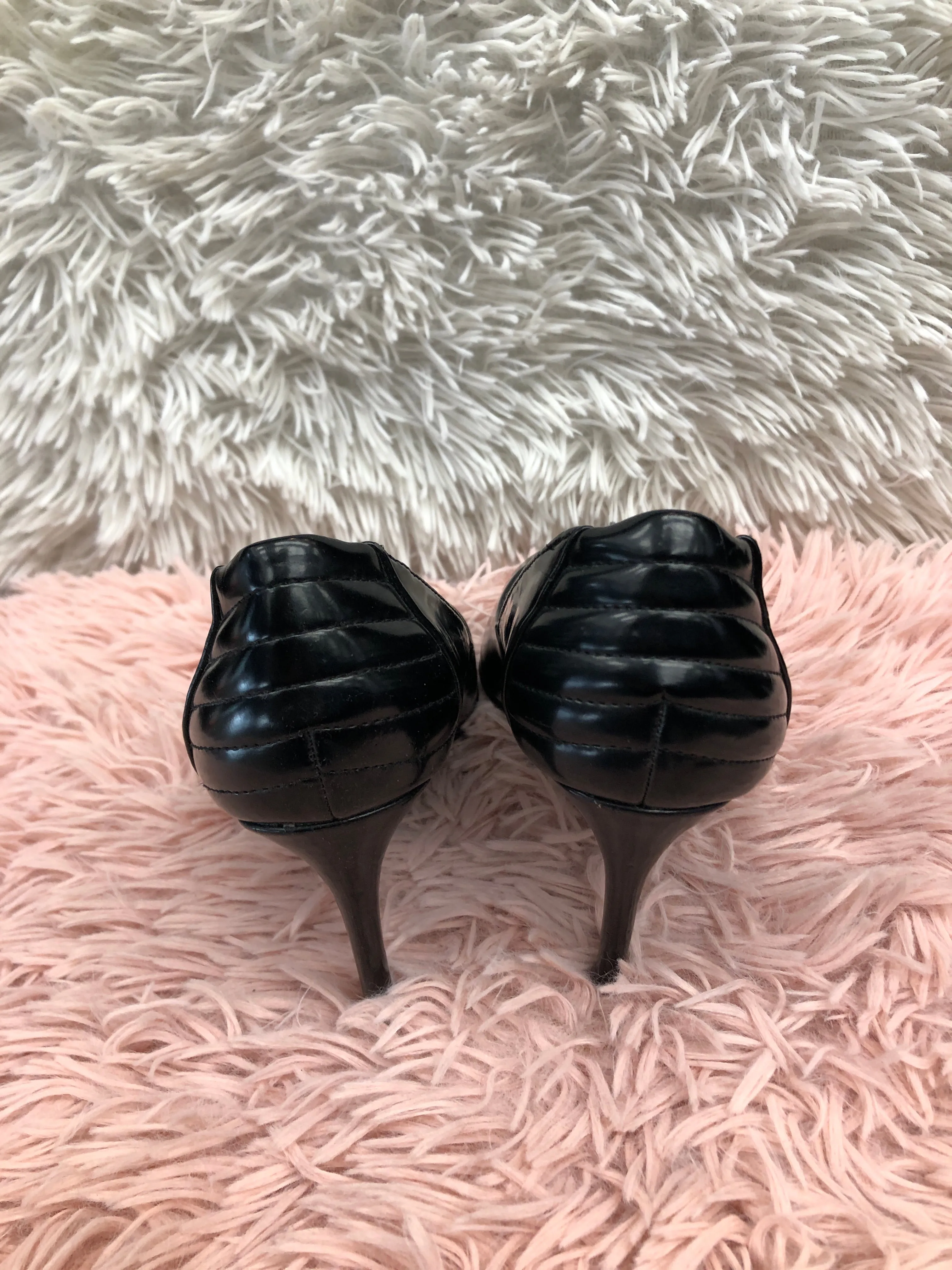 Black Shoes Heels Stiletto Steve Madden, Size 6