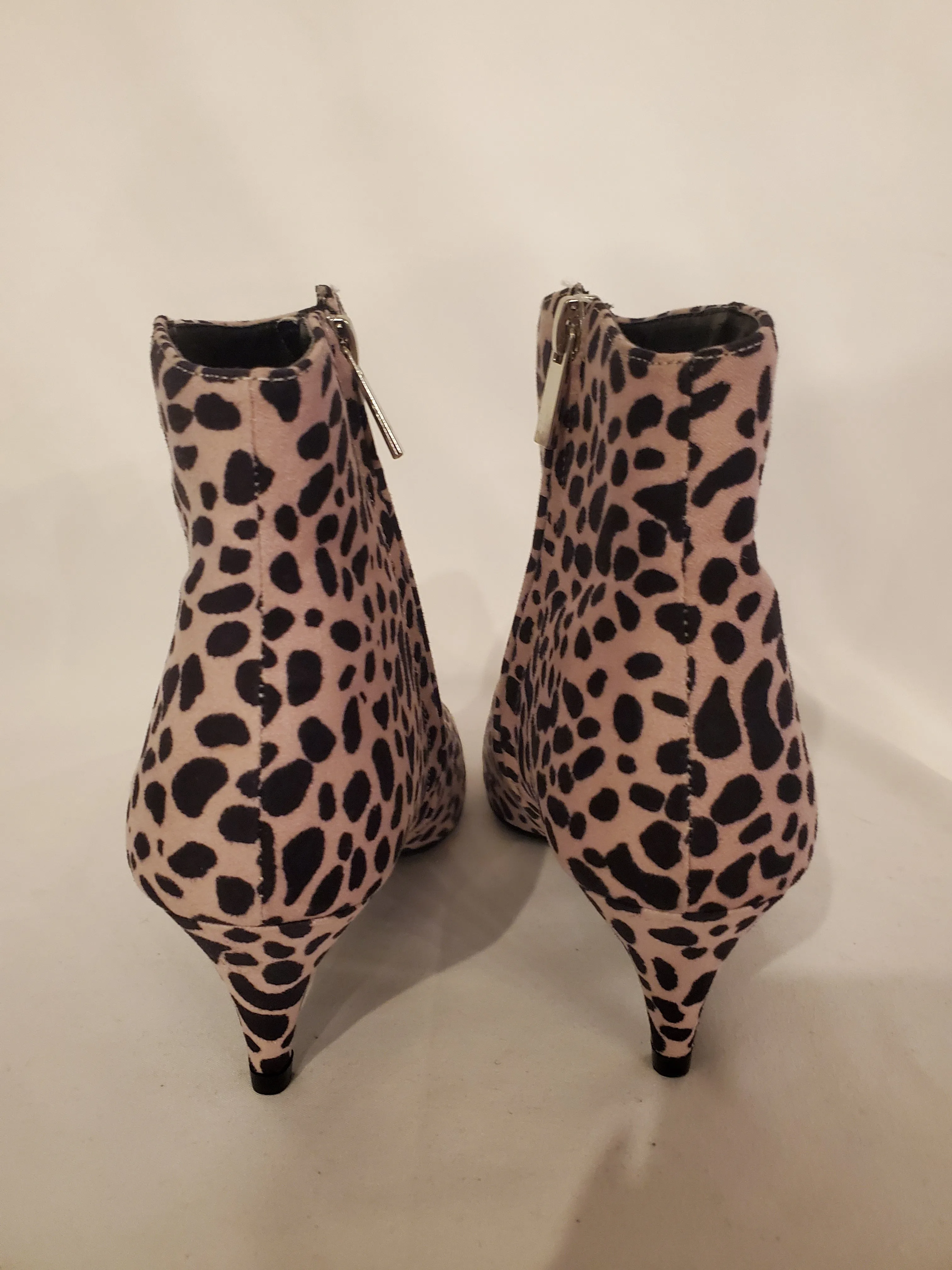 Boots Ankle Heels By Qupid  Size: 5.5